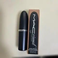 M.A.C マキシマル スリーク サテン リップスティック / ホッジポッジ