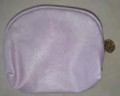 ポーチ　ロクシタン　ノベルティ