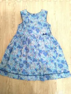 花柄　リバティ柄　ノースリーブワンピース　タルティーヌエショコラ