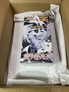 ポケモンカード　ホワイトフレア　デラックスBOX シュリンク付き