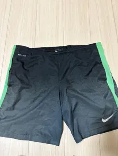 スポーツパンツ