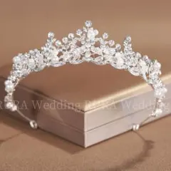 ブライダル高品質パールティアラビジュー結婚式ウェディングヘアアクセサリ王冠新品g