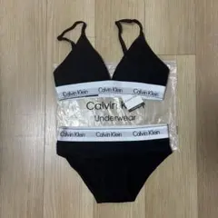 Calvin Klein Underwear ブラジャー＆ショーツ　Sサイズのサムネイル