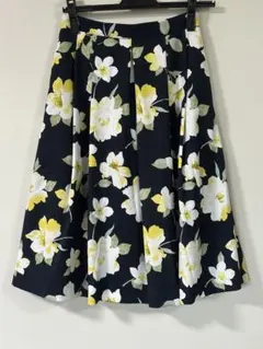 新品未使用　ROPE PICNIC フラワープリント フレアスカート 36