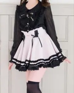 2026年最新】liz lisa ボリュームフレアスカートの人気アイテム - メルカリ