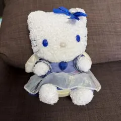 ハローキティ 天使 ぬいぐるみ ドレスのサムネイル