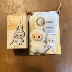 POPMART PIN FOR LOVE ラブブ H