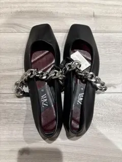 ZARA ブラック フラットシューズ 35