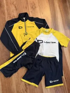 リベルタ ユニフォーム 145cm LIBERTA - リベルタ☆ユニフォームセット(145)の通販 by サリー