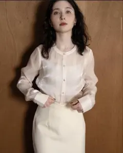 【新品タグ付き】euw イユー wave glow blouse 長袖ブラウス