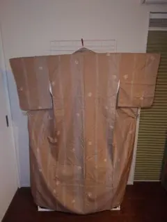 美品　洗える着物　小紋　袷　桜の花柄