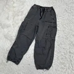 GU ジーユー デニム スーパーワイド カーゴパンツ 裾ドロスト 黒 S