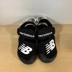 New Balance キッズサンダル 黒　16.0cm