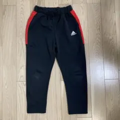 adidas ジャージ　ズボン　130cm