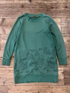 森林柄 刺繍　長袖 スウェット ワンピース　グリーンのサムネイル