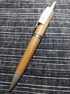 Item thumbnail for item 4b61e509-038d-4bdd-8a60-077aa4bd499e