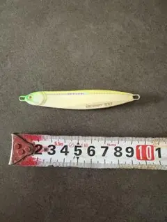 Item thumbnail for item 32e9d6a8-86be-4c5b-916e-6bbe59c66ff3