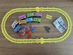 アンパンマンキャラレールシリーズ 車両セット 8台＋レール