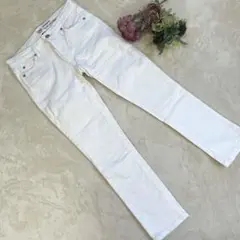 【美品】ギャップ⭐️スキニーデニムパンツ ホワイトデニム ストレッチ 白 W61