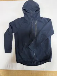 Nike テックフリース　M