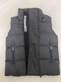 2026年最新】dsquared ダウンベストの人気アイテム - メルカリ