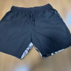 ブラックハーフパンツ タイダイ柄