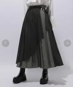 HARE サイドバックルプリーツスカートのサムネイル