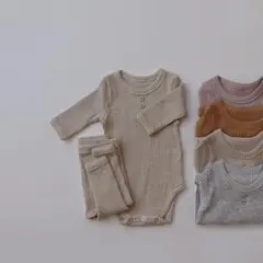 新品　長袖ロンパース&レギンス2点セット　ベビー　女の子　男の子春秋冬ナチュラル