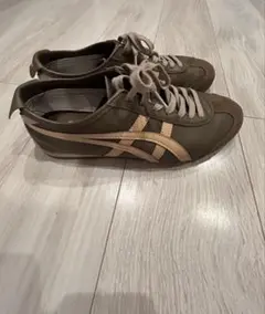 Item thumbnail for item 43bbc4b2-31af-4c92-b775-b322713c95ac