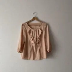 NATURAL BEAUTY BASIC フリル ピンクベージュ ブラウス L