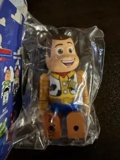 ベアブリック　トイストーリー　ウッディ　BE@RBRICK TOYSTORY