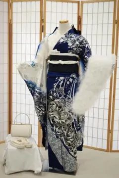 あっちゃん様専用〇409z19,405y12,507u8,小物類〇紅型 振袖〇 - メルカリ