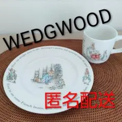 匿名配送★WEDGWOOD ピーターラビット マグカップ プレート セットのサムネイル