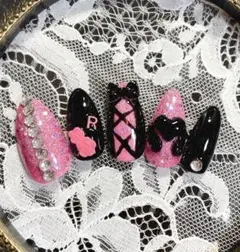 36 地雷系グリッターネイルピンク　小悪魔Ver. 推しカラーネイル