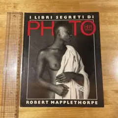 希少　ロバートメイプルソープ 展覧会図録 Whitney Museum 1988 希少 ロバートメイプルソープ 展覧会図録 Whitney Museum 1988 - メルカリ