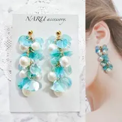 人気 ❤︎ ハンドメイド 貝殻 ❤︎ ビジュー イヤーカフ ♡ ピアス風