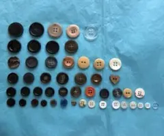 【新品】ボタン50個セット 多様なサイズとデザイン