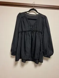 GU　ゆったりチュニック新品Mのサムネイル