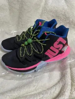 NIKE、カイリー5 EP 27.5センチのサムネイル