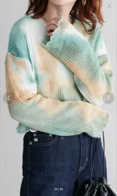 グラデーションリブ編みクロップドセーター