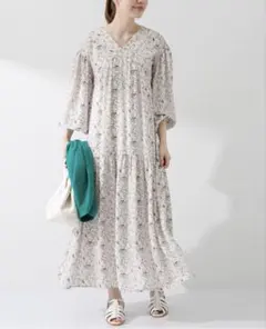【美品】アーバンリサーチ　サニーレーベル　フラワーワンピース