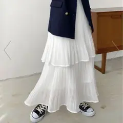 ホワイト ティアード プリーツスカート ロング丈のサムネイル
