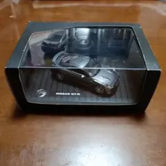 Nissan GT-R 1/43 ミニカー グレーのサムネイル