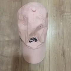 Nike SB ピンク キャップ　帽子