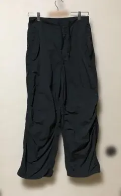 ワイドパラシュートパンツ