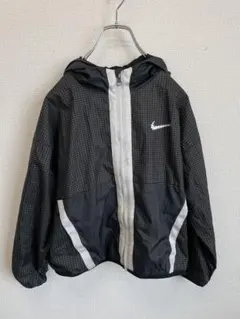 【NIKE】ナイキ キッズ ウインドブレーカーのサムネイル