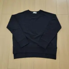 お値下げしました！新品未使用　ブラック クルーネック トレーナー