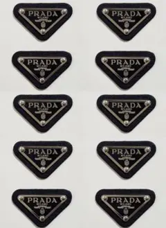 PRADA トライアングルロゴ コインケース 10枚