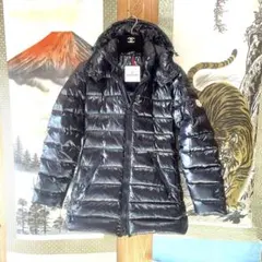 MONCLER モンクレール ダウンコート　ダウンジャケット　Mサイズのサムネイル