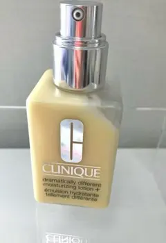 CLINIQUE ドラマティカリー ディファレント ローション プラス - メルカリ